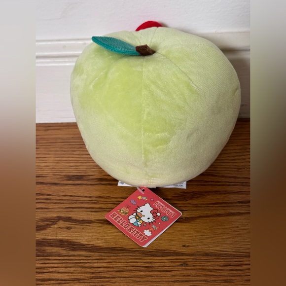 Hello Kitty Apple - Picture 5 of 5